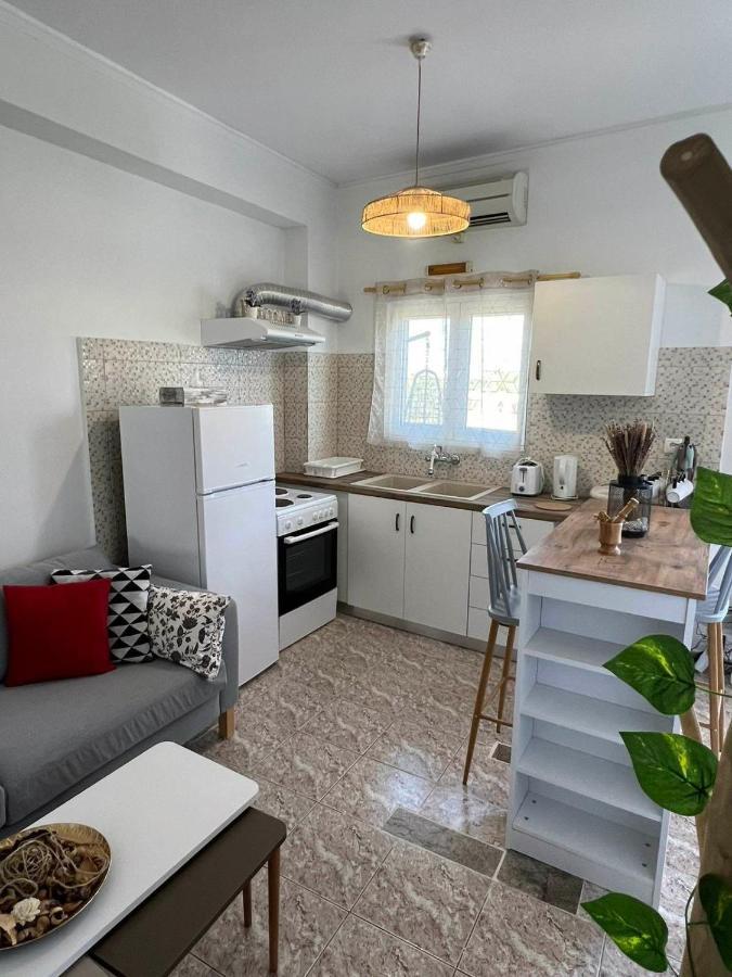 Beach Apartment Edem First Floor بيريفولّوس المظهر الخارجي الصورة